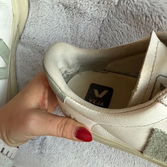 Veja Campo Leather White Matcha - Picture 9 of 10